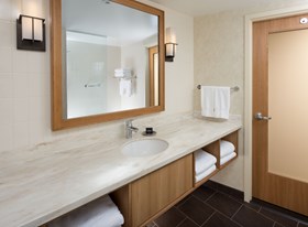 A clean and modern hotel bathroom in Swarthmore PA