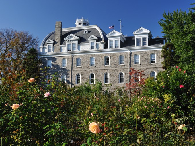 Parrish Hall of Swarthmore College